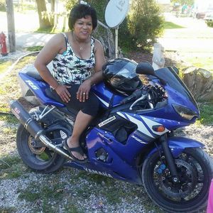 Meet your Posher, Dana